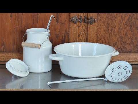 Riess Enamel Saucepan with Spout, Pastel Range - 1L Yellow